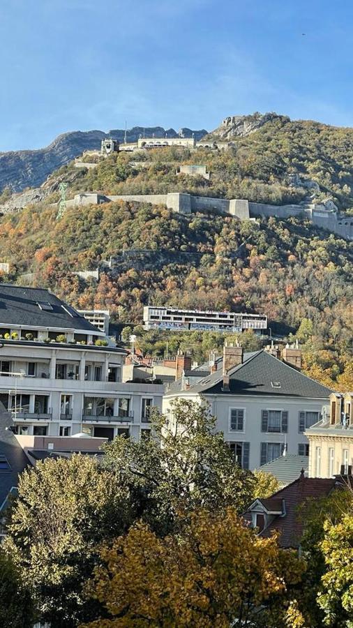 Cosy And Calm In Grenoble City Heart With Free And Large Parking Q-Park Chavant Eksteriør bilde